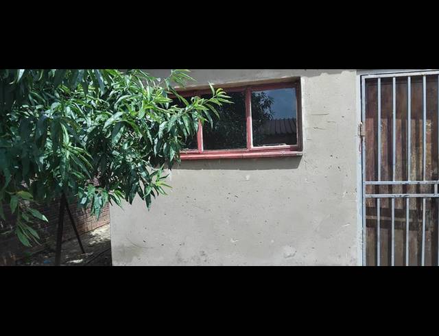 7 BEDROOM HOUSE FOR SALE IN TEMONG